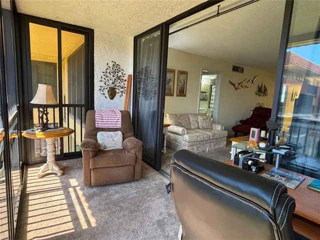 $569,000 | 19701 Gulf Boulevard, Unit 407, Indian Shores, FL 33785