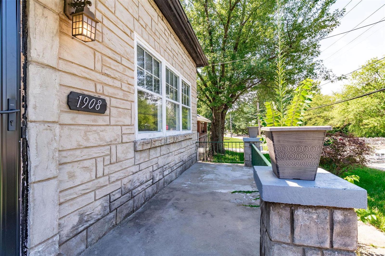 1908 Lucas And Hunt Road St. Louis, MO 63121 - Photo 3 of 41 Gallery Image 3