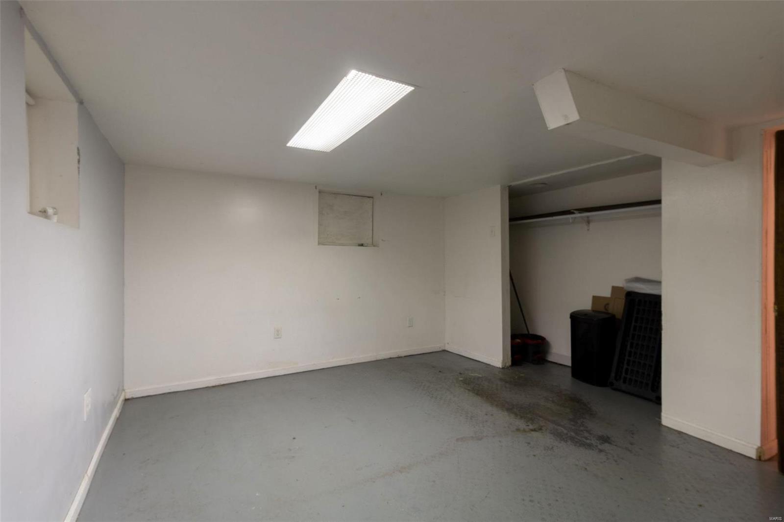1908 Lucas And Hunt Road St. Louis, MO 63121 - Photo 32 of 41 Gallery Image 32