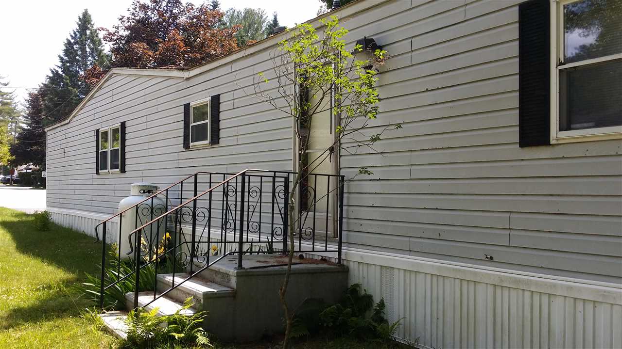 30 Embassy Avenue Hooksett, NH 03106 - Photo 6 of 22 Gallery Image 6