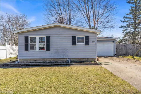 $135,000 | 479 Stallion Court, Lagrange, OH 44050