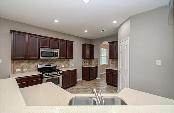 $349,900 | 509 Redbridge Lane, League City, TX 77573
