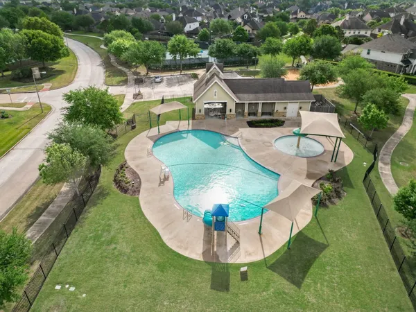 $349,900 | 509 Redbridge Lane, League City, TX 77573