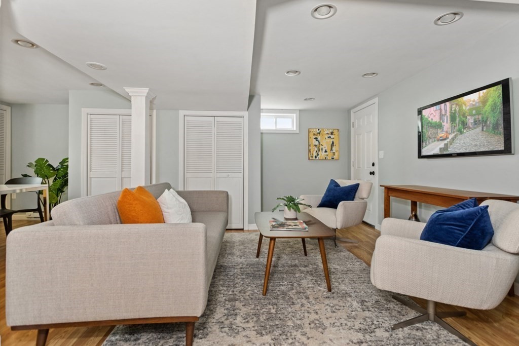 148 Overlook Road Arlington, MA 02474 - Photo 31 of 39 Gallery Image 31