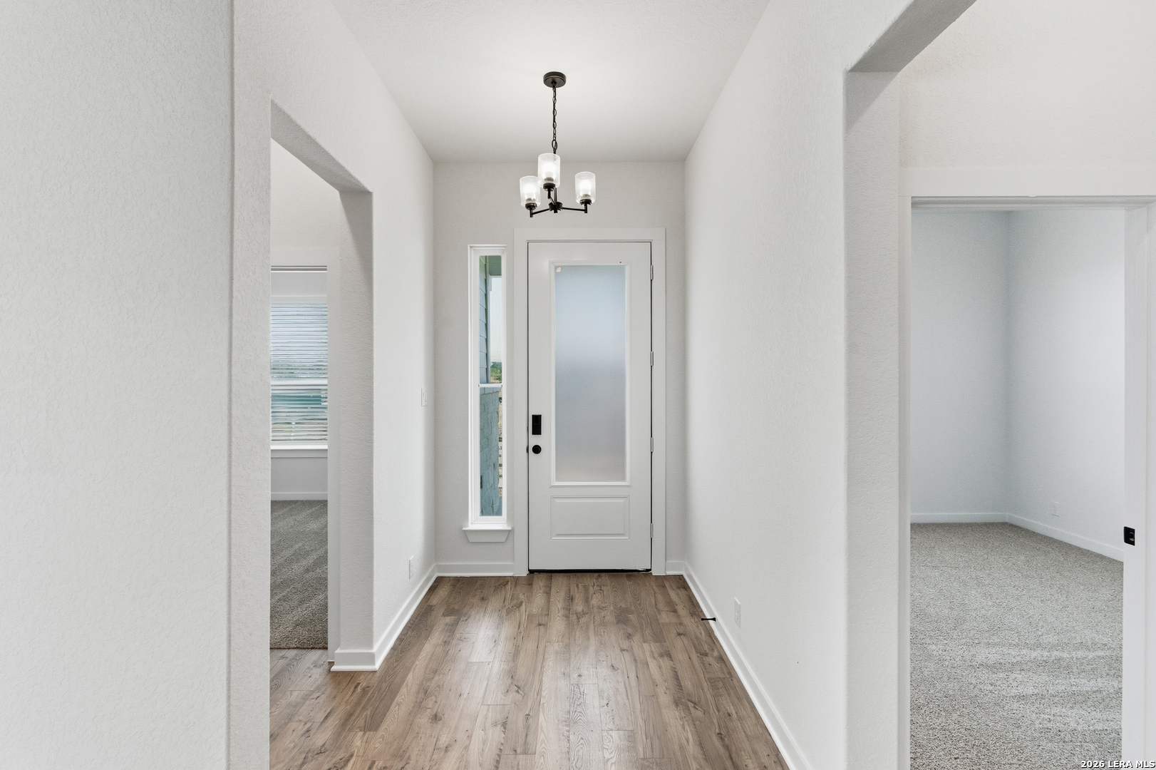 9427 Hidden Stone Schertz, TX 78154 - Photo 3 of 36