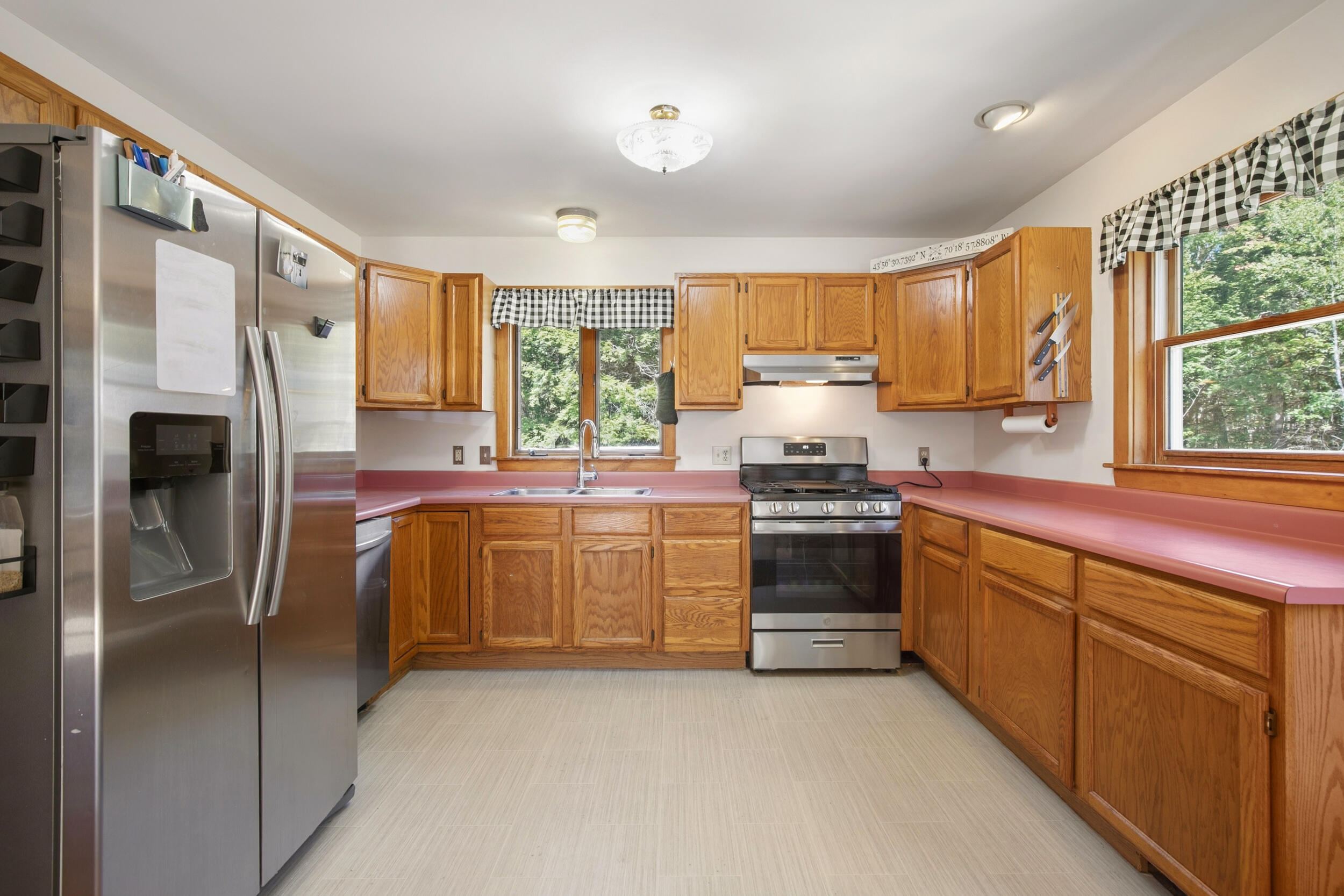 141 jack hall rd, new gloucester, me 042