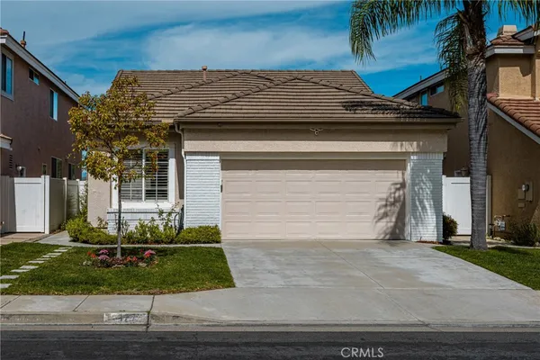 $1,250,000 | 927 South Firefly Drive, Anaheim Hills, CA 92808
