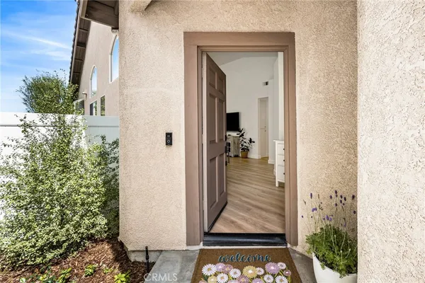 $1,250,000 | 927 South Firefly Drive, Anaheim Hills, CA 92808