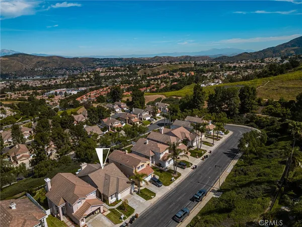 $1,250,000 | 927 South Firefly Drive, Anaheim Hills, CA 92808