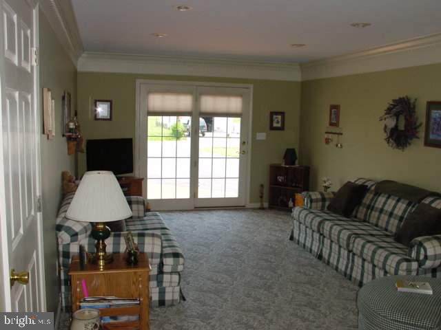 136 Greason Road Carlisle, PA 17015 - Photo 5 of 8 Gallery Image 5