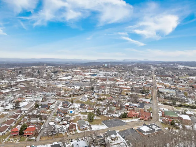 $485,000 | 416 West Main Street, Greeneville, TN 37743