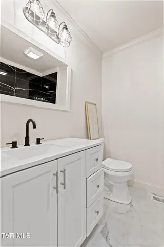 $485,000 | 416 West Main Street, Greeneville, TN 37743