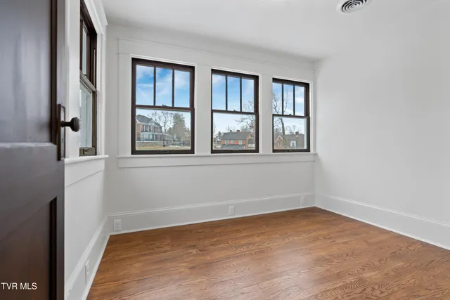 $485,000 | 416 West Main Street, Greeneville, TN 37743