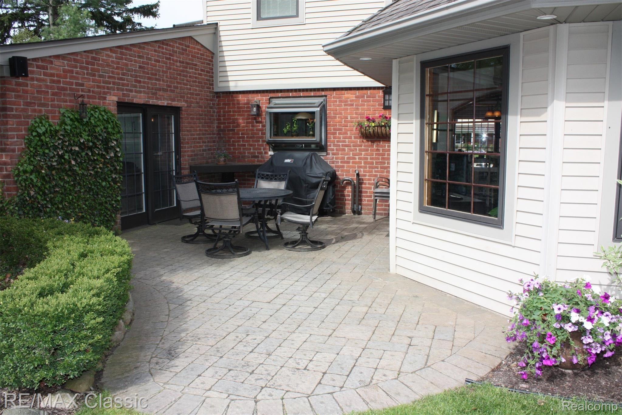3383 Elder Road West Bloomfield, MI 48324 - Photo 23 of 24 Elder patio 3.JPG