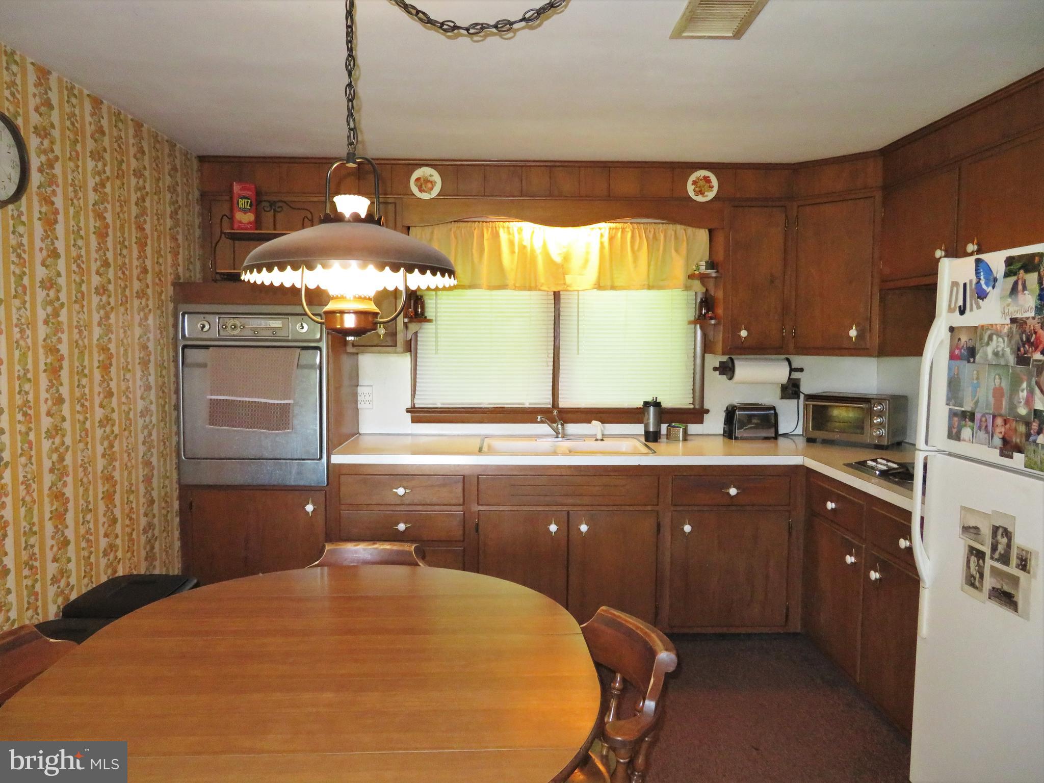 144 Township Line Road Gilbertsville, PA 19525 - Photo 7 of 45