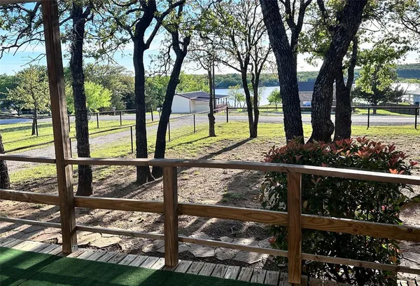 $210,000 | 304 Catfish Trail, Bowie, TX 76230