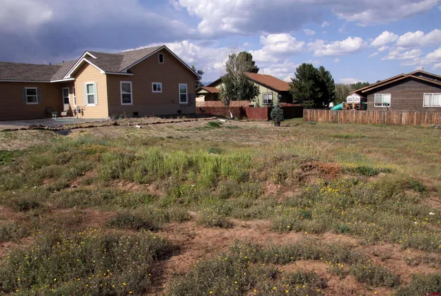 a view of an outdoor space and a yard
