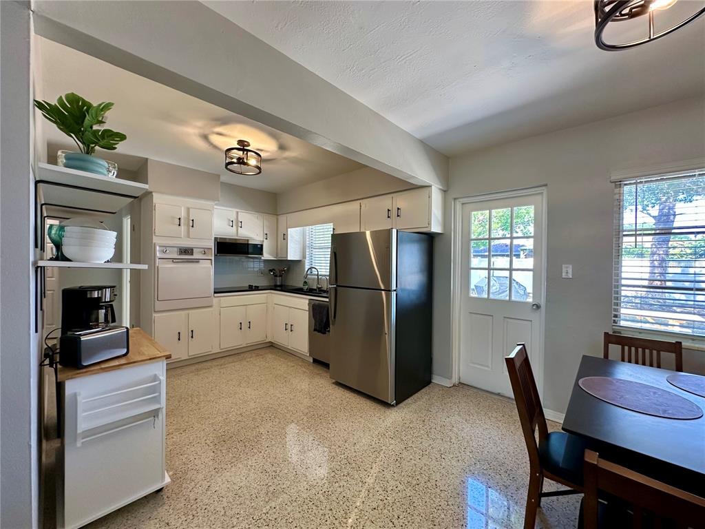 4917 99th Street North St. Petersburg, FL 33708 - Photo 6 of 14