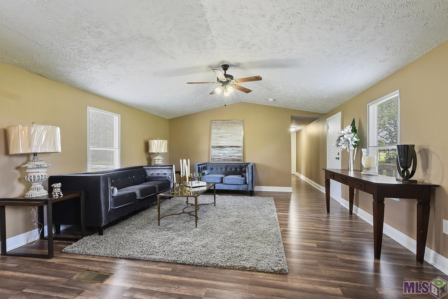 11464 Beco Road St. Amant, LA 70774 - Photo 4 of 12 Gallery Image 4