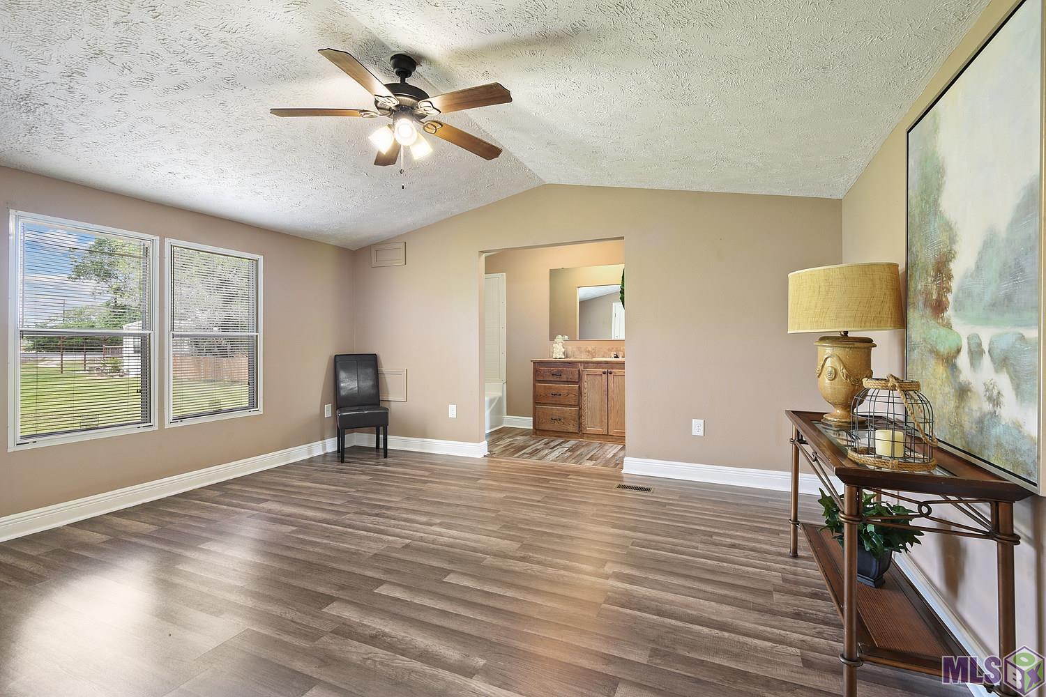 11464 Beco Road St. Amant, LA 70774 - Photo 7 of 12 Gallery Image 7