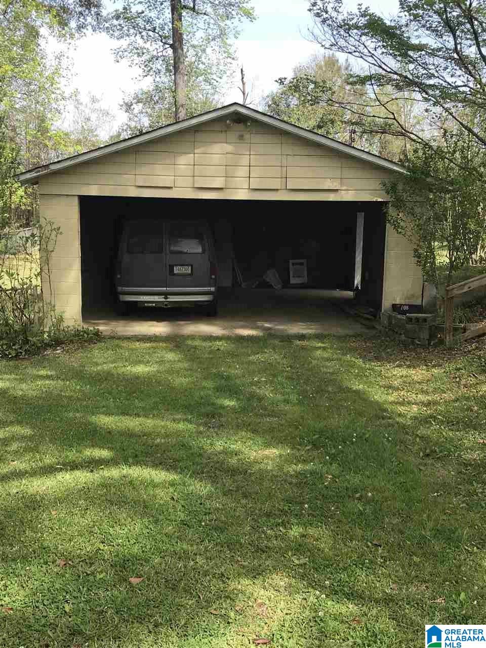 708 Cone Street Clanton, AL 35045 - Photo 4 of 11