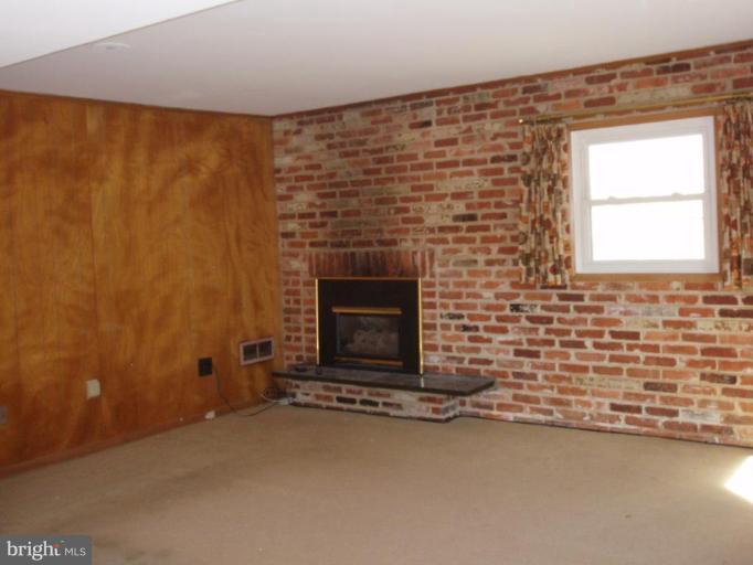 9905 Holmhurst Road Bethesda, MD 20817 - Photo 7 of 7 Family Room