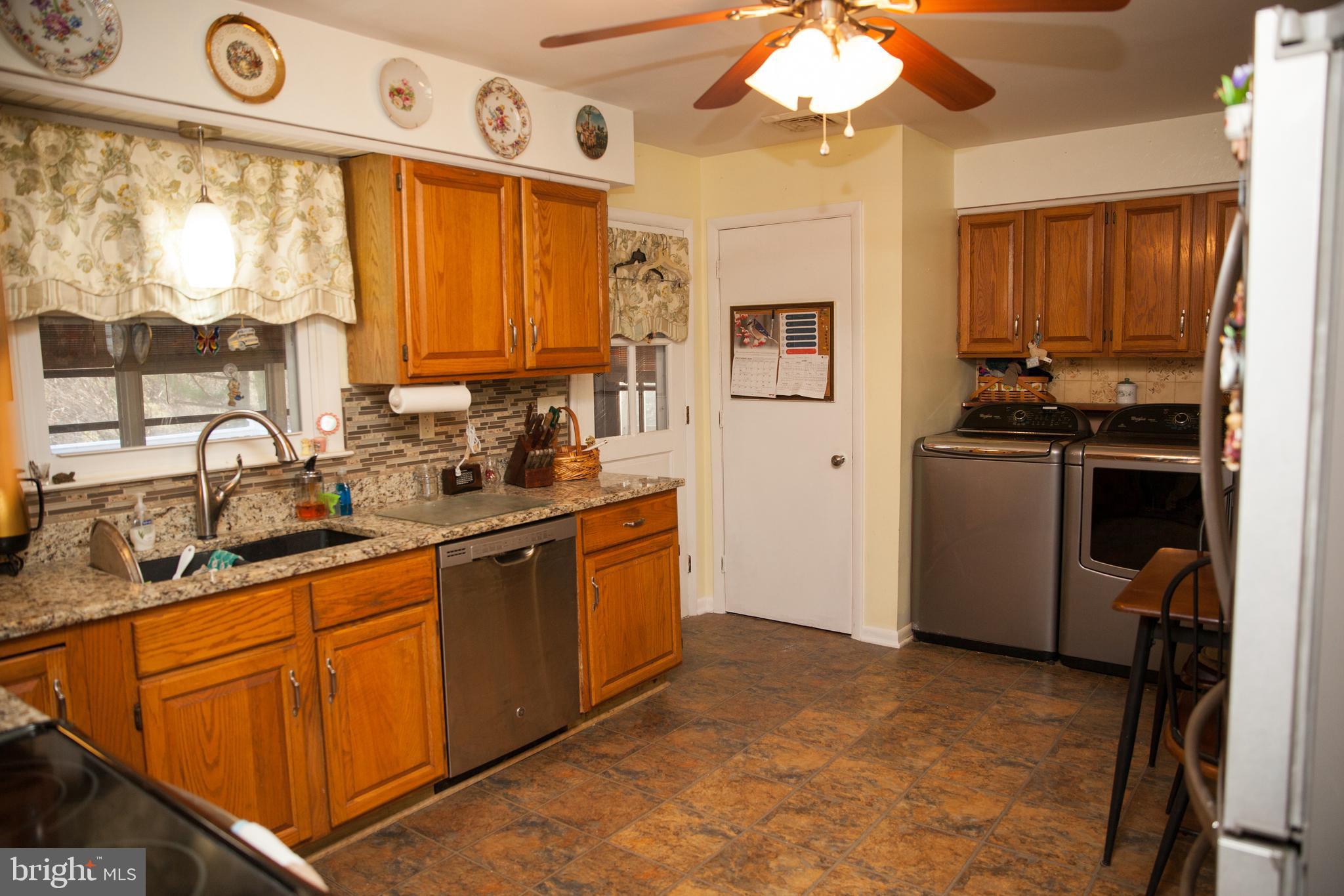 112 Ridge Road Elkton, MD 21921 - Photo 11 of 32 Kitchen