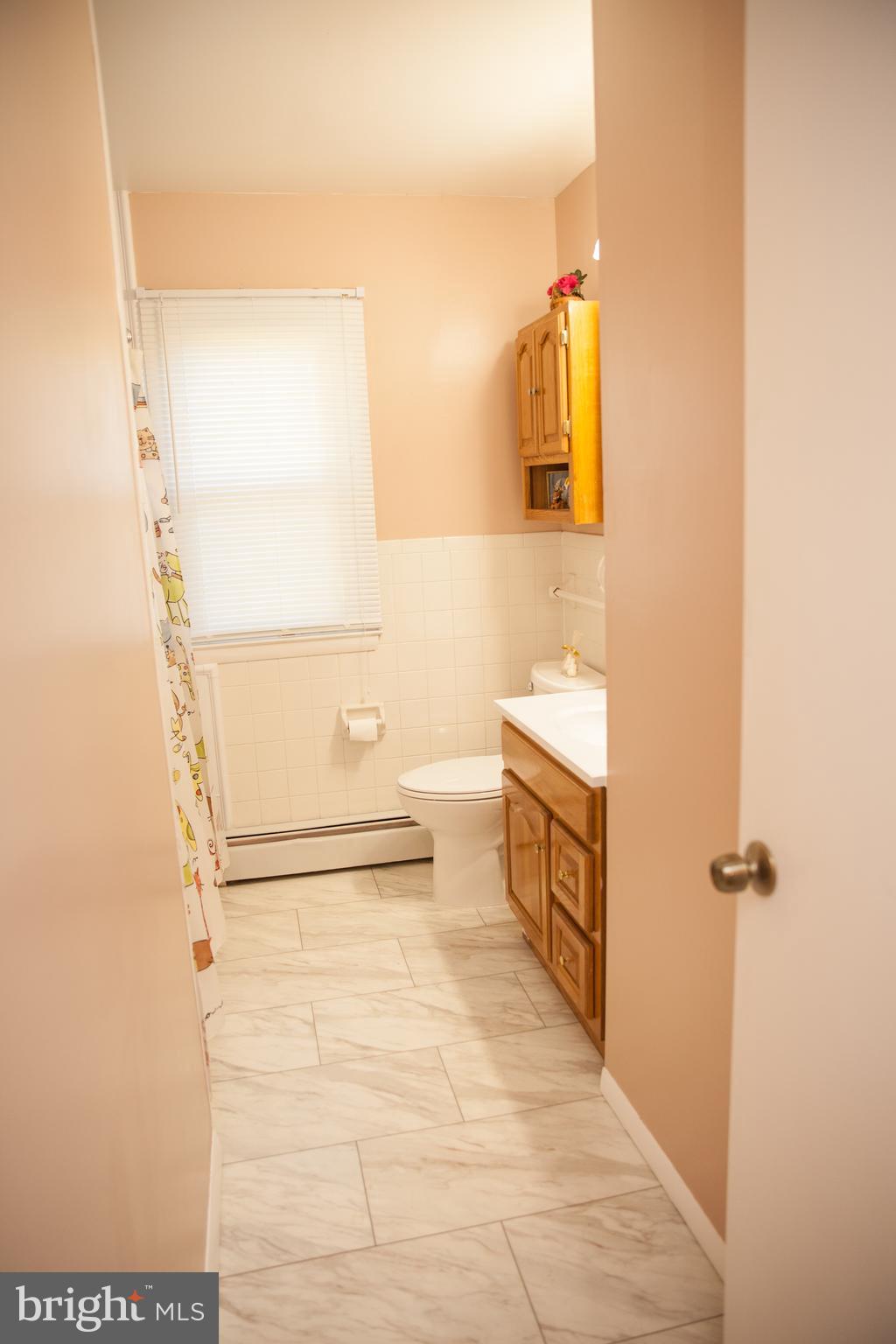 112 Ridge Road Elkton, MD 21921 - Photo 21 of 32 Main hall bathroom