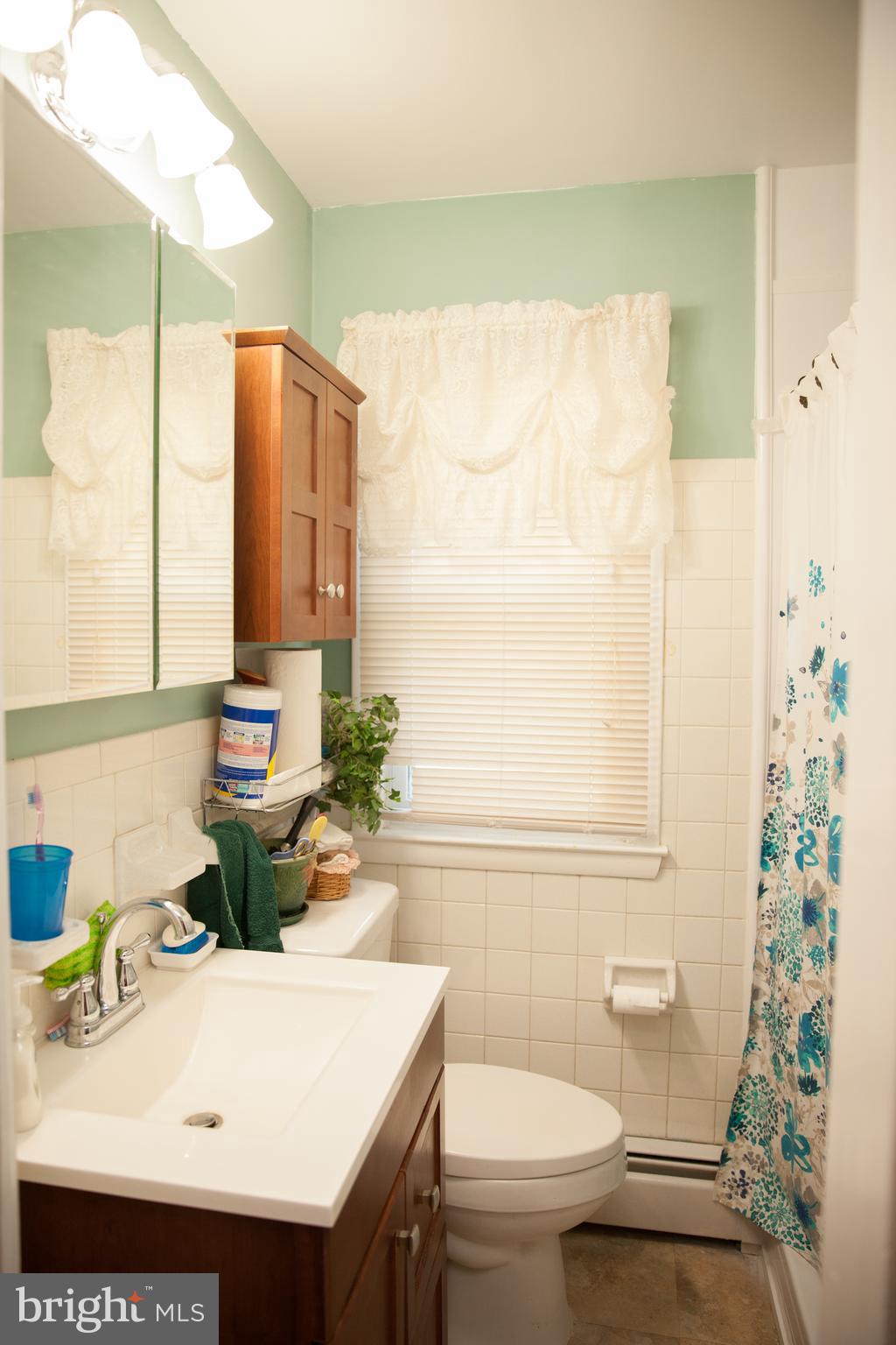 112 Ridge Road Elkton, MD 21921 - Photo 23 of 32 Primary Bathroom