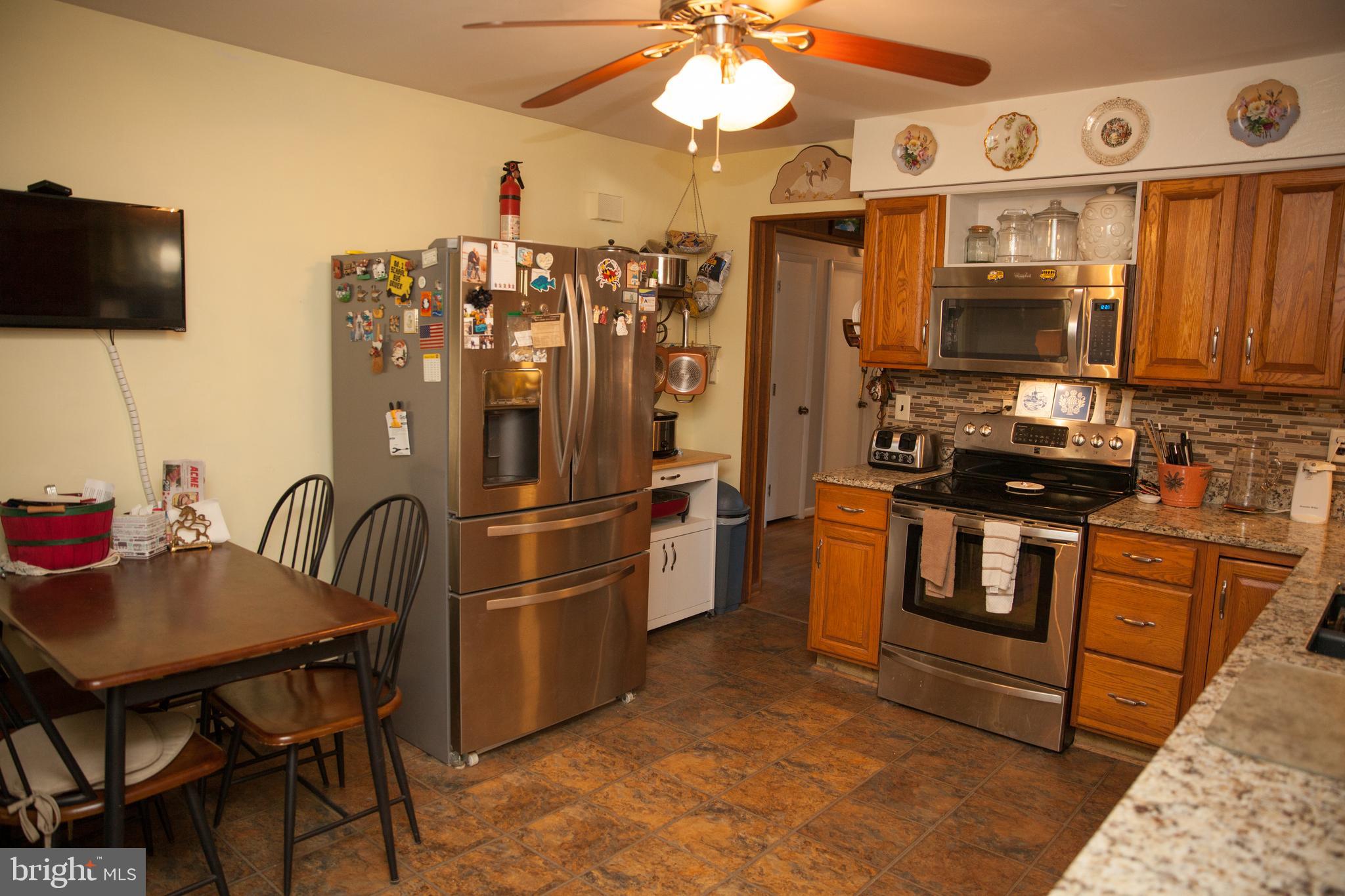 112 Ridge Road Elkton, MD 21921 - Photo 10 of 32 Updated stainless steel appliances