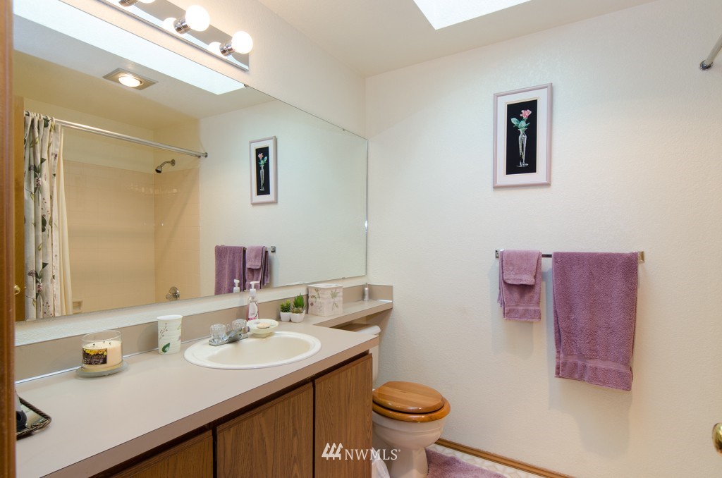 925 North 33rd Street Renton, WA 98056 - Photo 13 of 15