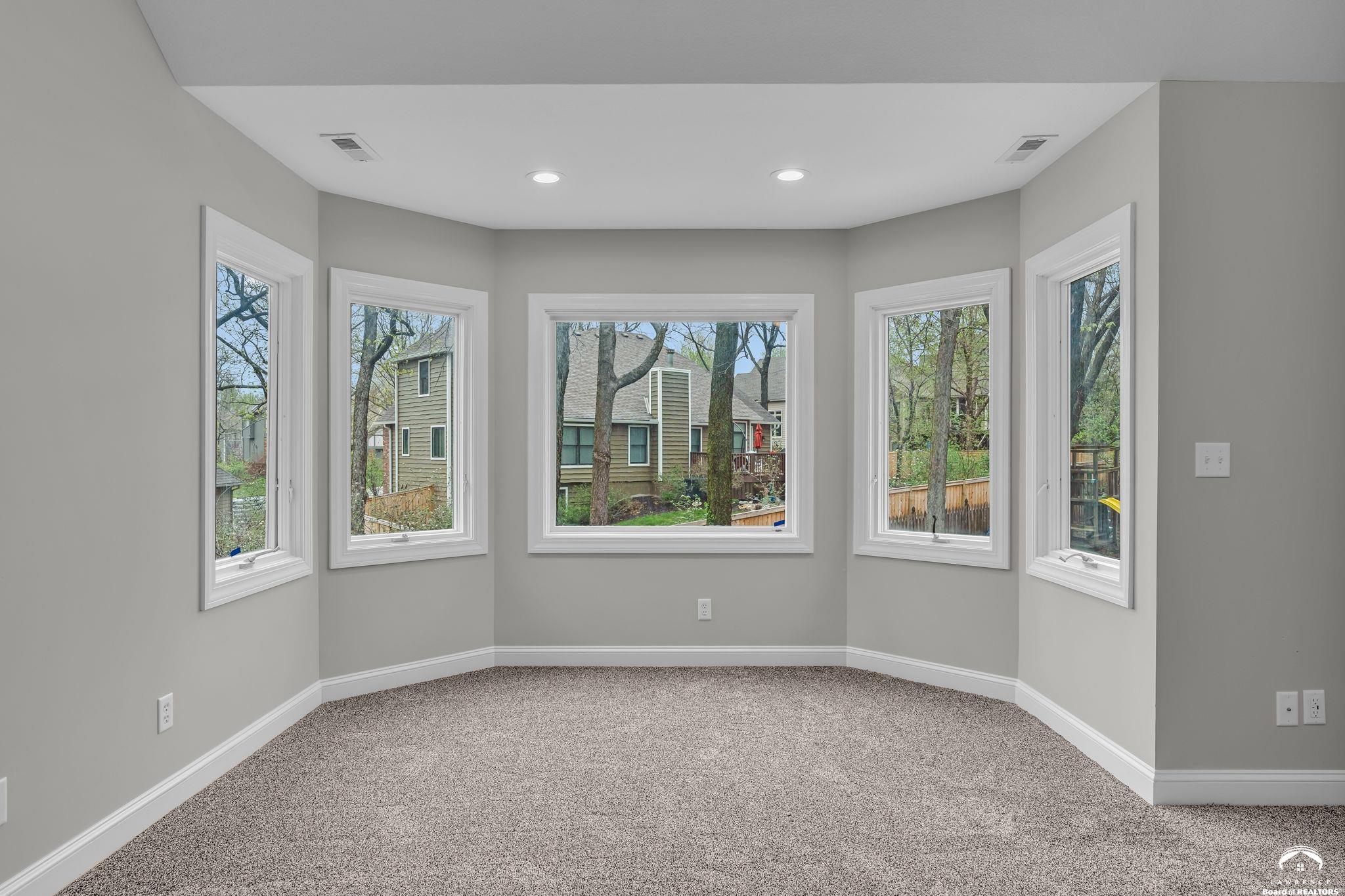 1124 Dubs Court Lawrence, KS 66049 - Photo 44 of 69