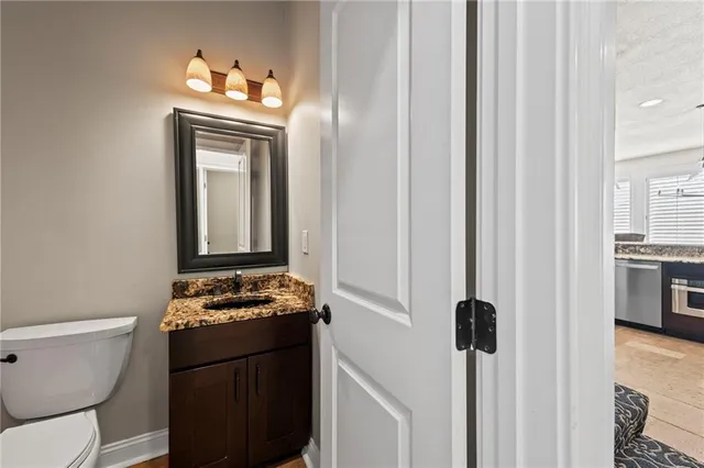 $635,000 | 14026 Ash Street, Overland Park, KS 66224