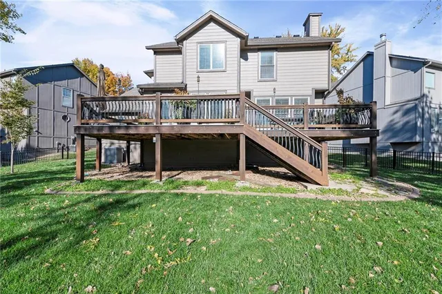 $635,000 | 14026 Ash Street, Overland Park, KS 66224