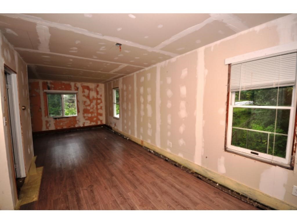 49 Castle Hill Road Wilmington, VT 05363 - Photo 10 of 14 Gallery Image 10