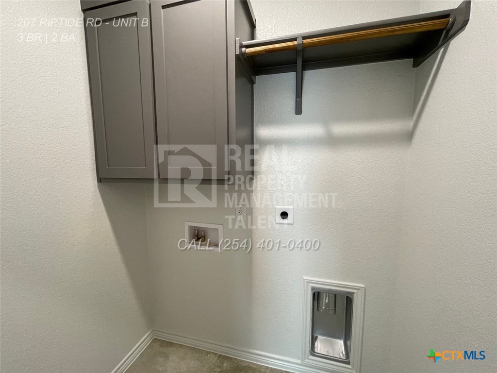 207 Riptide Road Temple, TX 76501 - Photo 5 of 13 a close view of cabinet