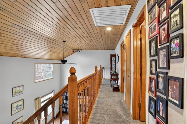 $500,000 | 90 Beach Drive, Lake Tapawingo, MO 64015