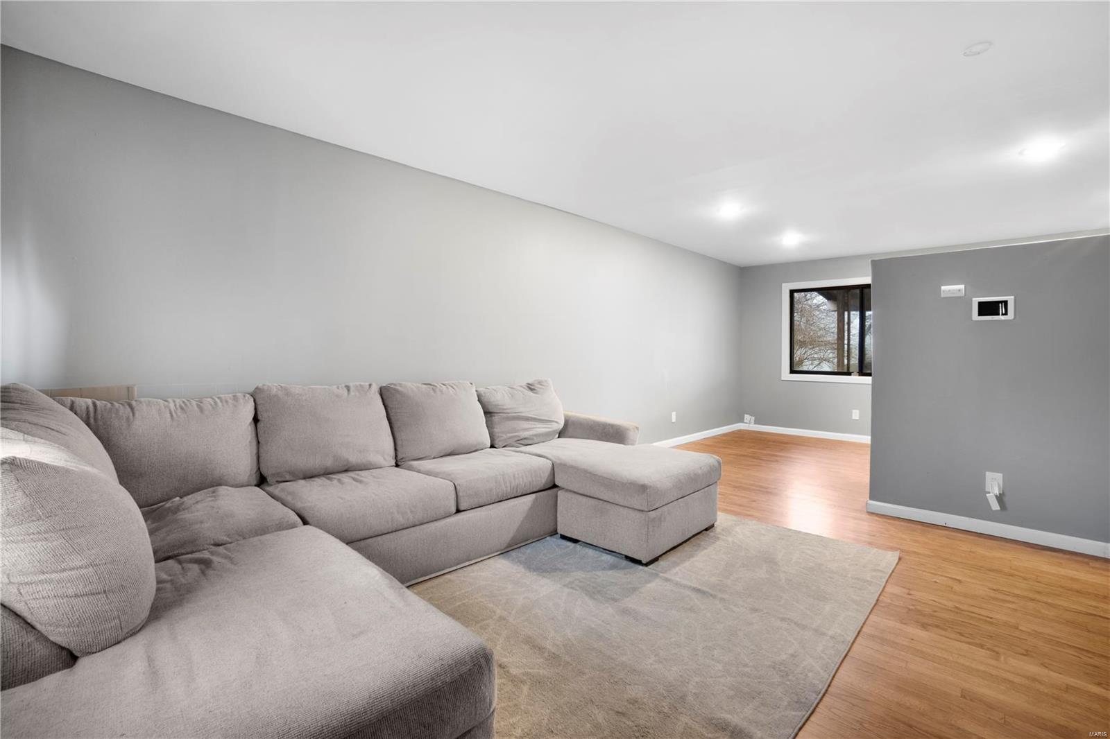 7416 Mexico Road St. Peters, MO 63376 - Photo 6 of 25 Gallery Image 6