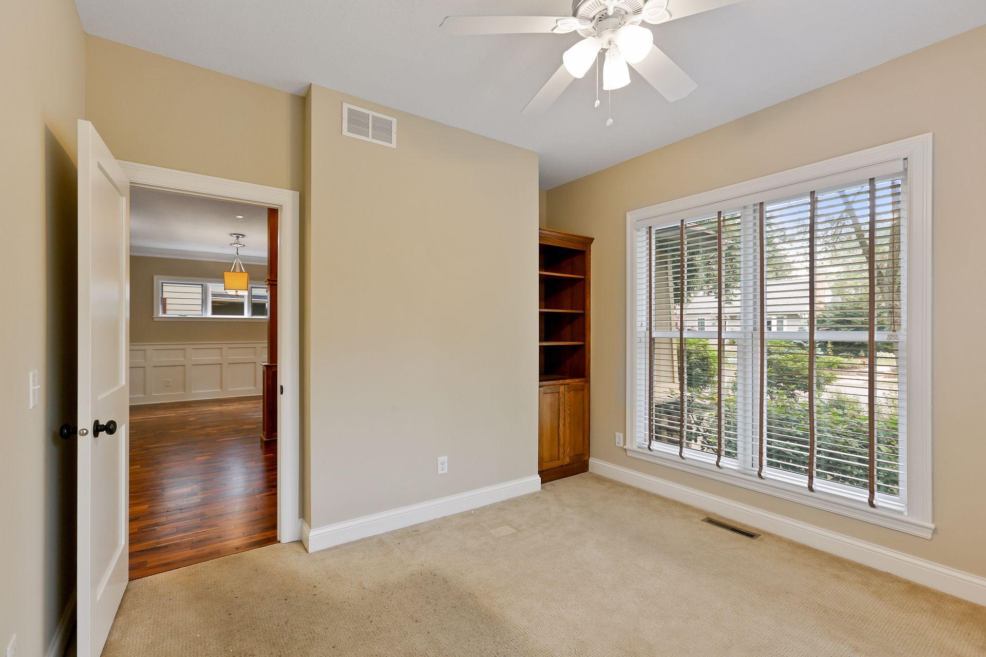 5530 Cumberland Road Minneapolis, MN 55410 - Photo 16 of 40 Gallery Image 16