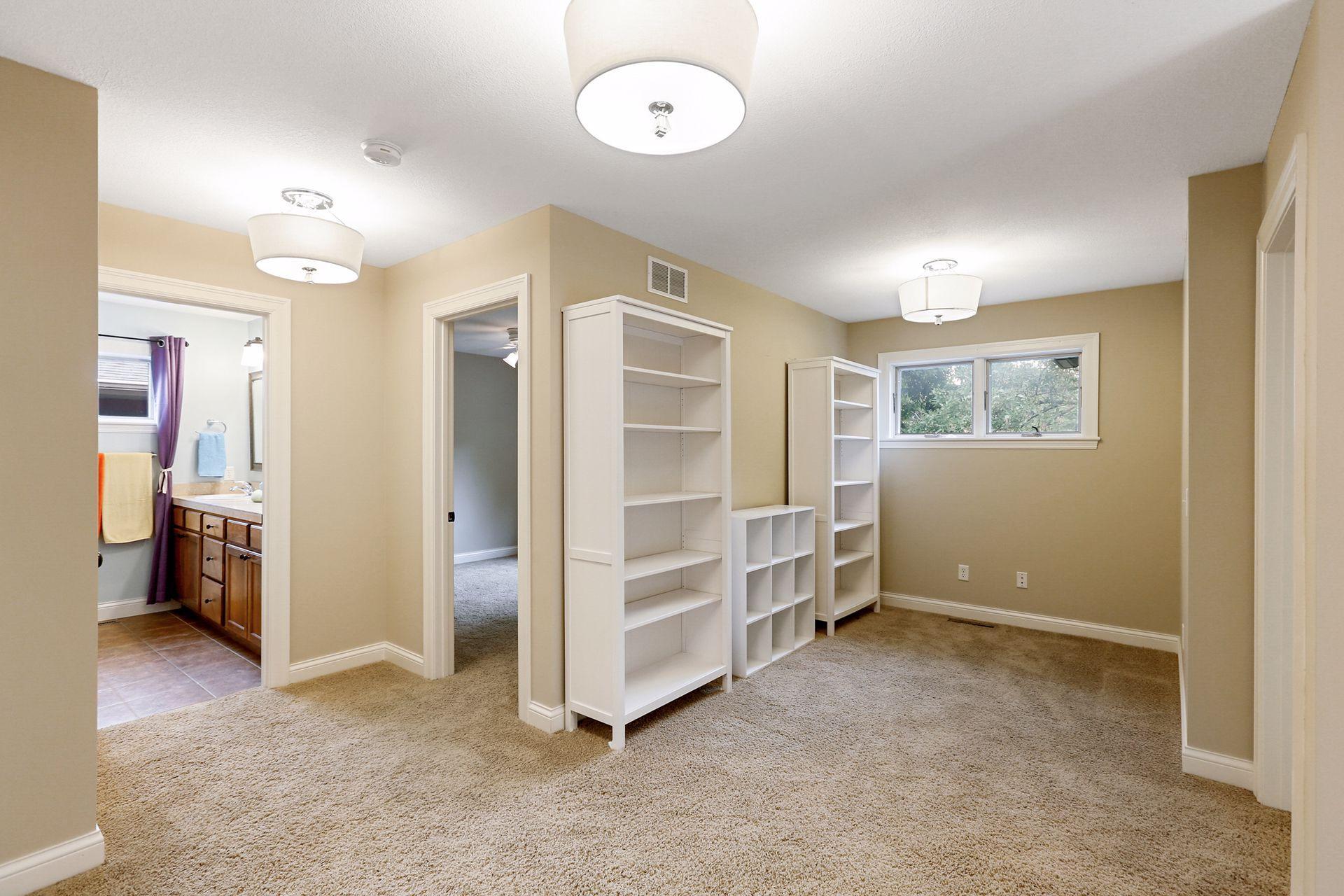 5530 Cumberland Road Minneapolis, MN 55410 - Photo 17 of 40 Gallery Image 17