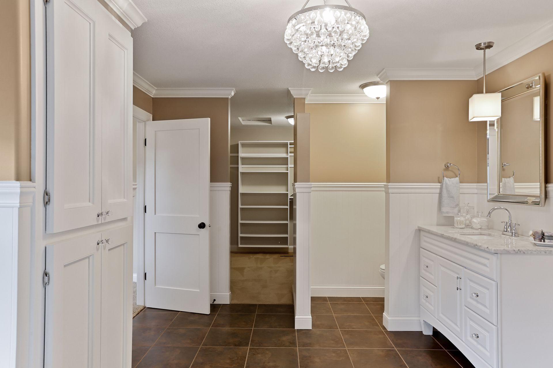 5530 Cumberland Road Minneapolis, MN 55410 - Photo 21 of 40 Gallery Image 21