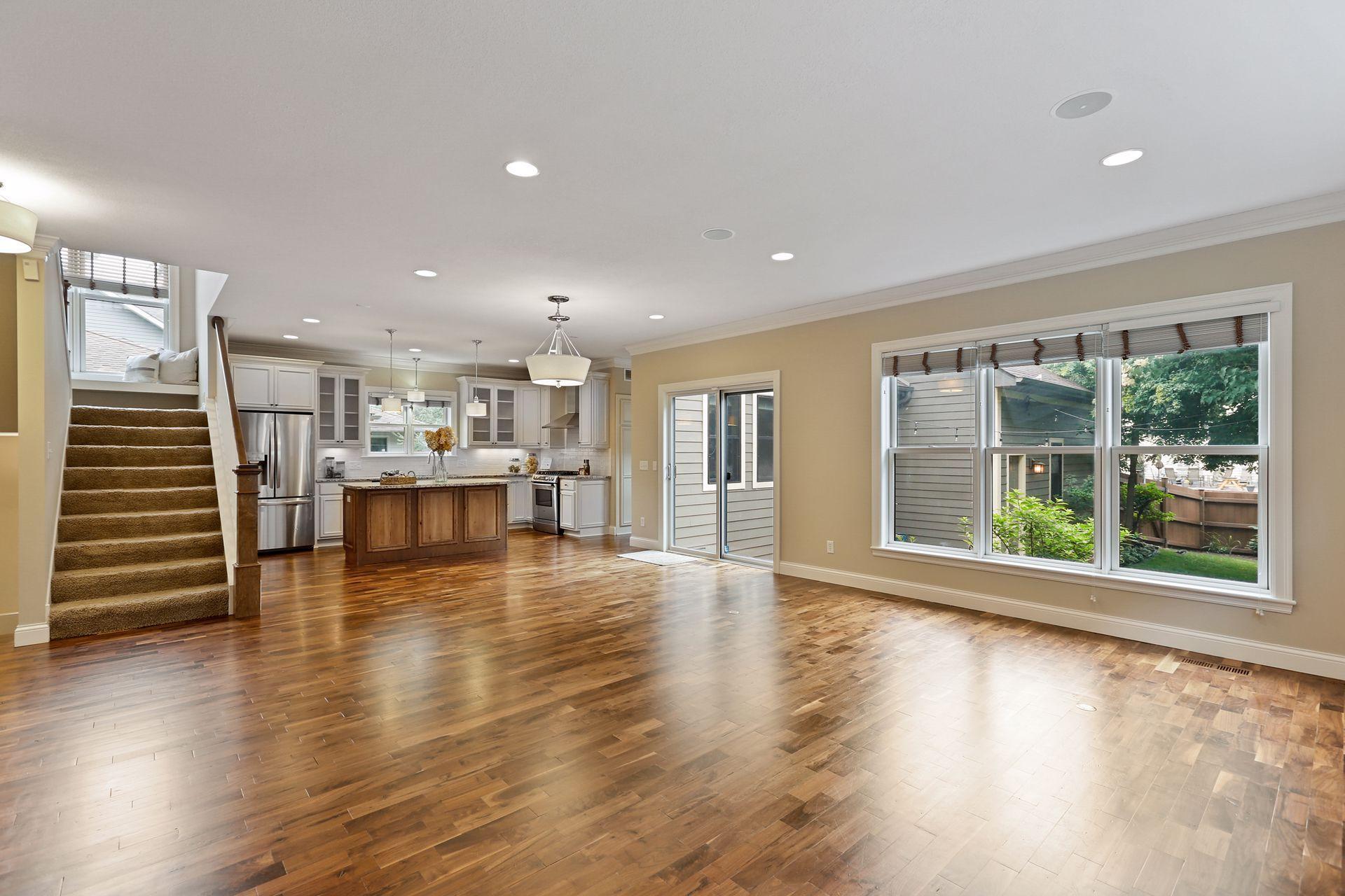 5530 Cumberland Road Minneapolis, MN 55410 - Photo 4 of 40 Gallery Image 4