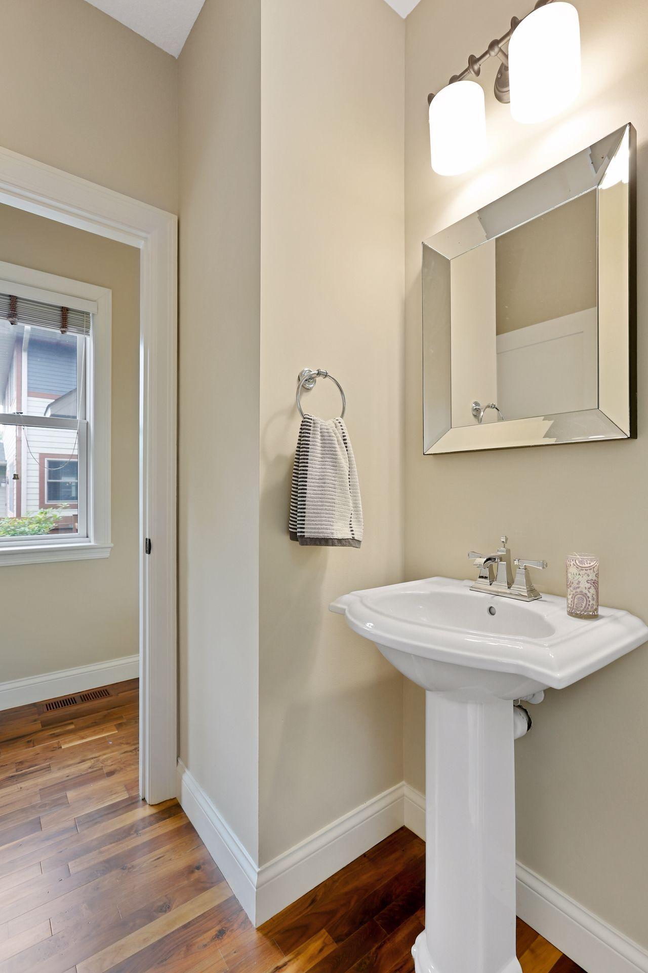 5530 Cumberland Road Minneapolis, MN 55410 - Photo 36 of 40 Gallery Image 36
