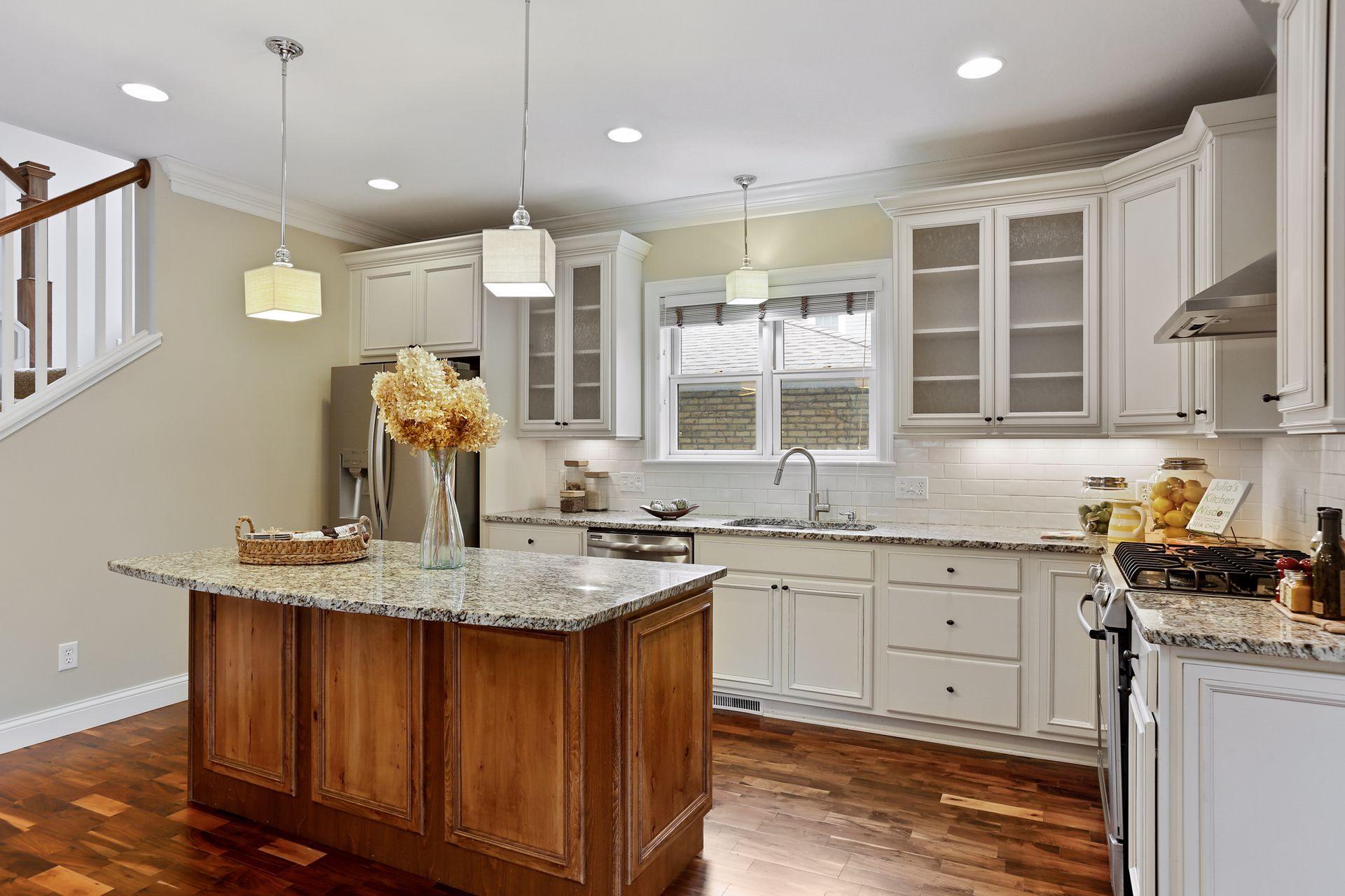5530 Cumberland Road Minneapolis, MN 55410 - Photo 6 of 40 Gallery Image 6