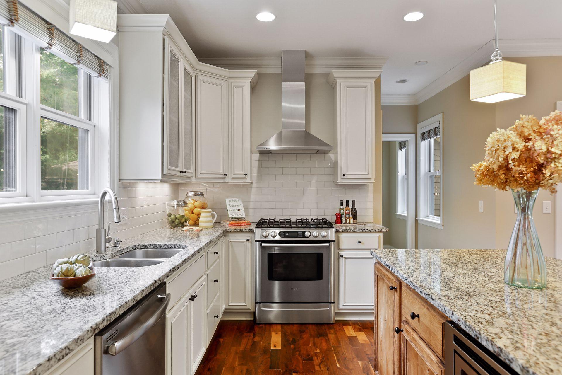 5530 Cumberland Road Minneapolis, MN 55410 - Photo 7 of 40 Gallery Image 7