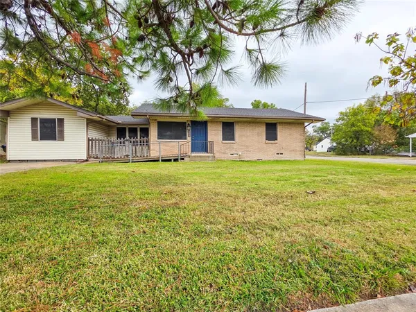 $174,400 | 4217 King Street, Greenville, TX 75401