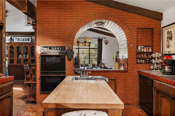$2,190,000 | 3851 Las Pilitas Road, Santa Margarita, CA 93453