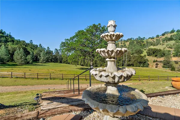 $2,190,000 | 3851 Las Pilitas Road, Santa Margarita, CA 93453