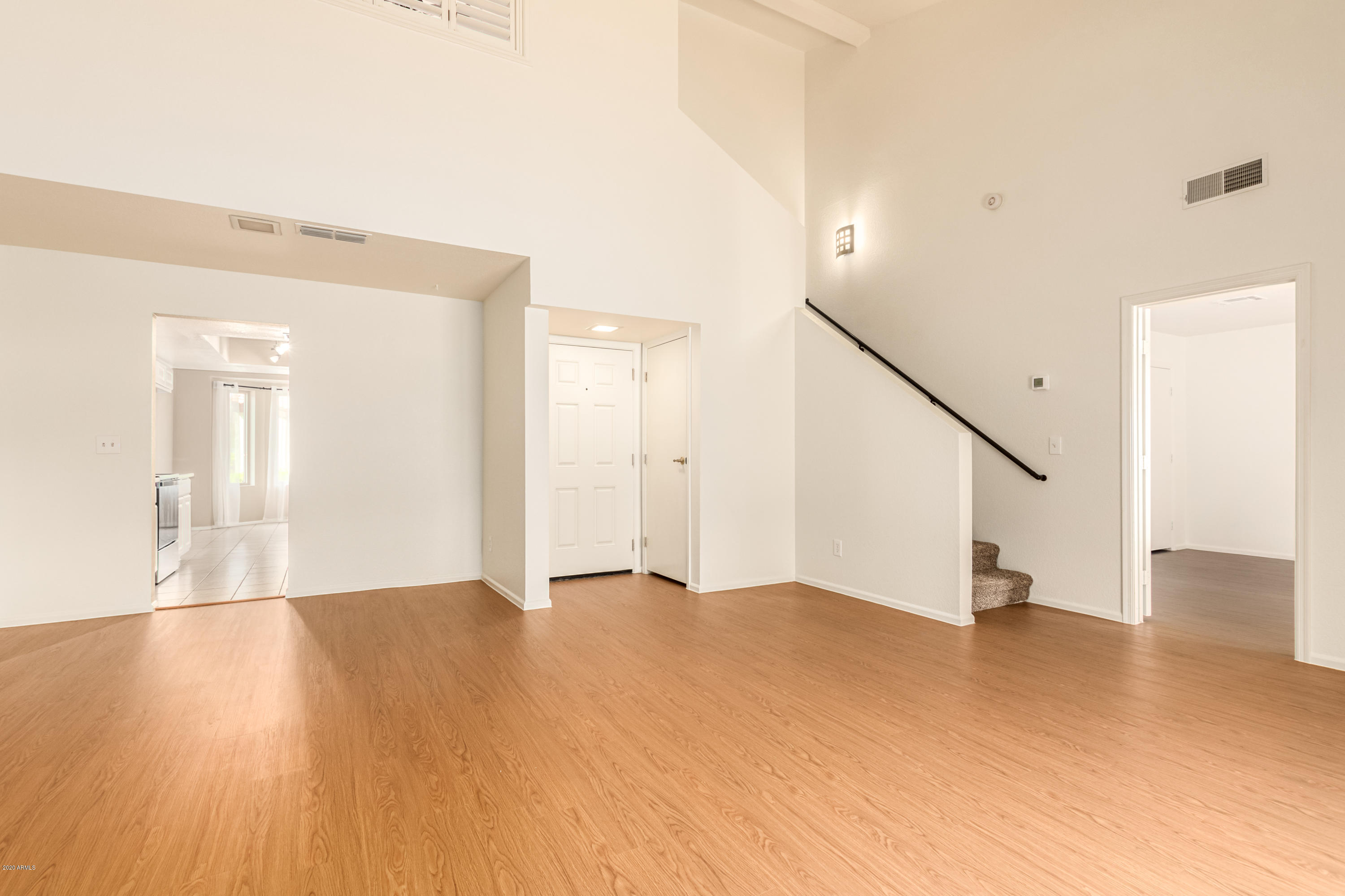 3201 North 38th Street, Unit 1 Phoenix, AZ 85018 - Photo 9 of 24 38th 6