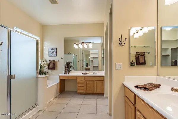 $3,850 | 5230 East Herrera Drive, Phoenix, AZ 85054